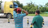 Governo publica portaria que regulamenta benefício aos caminhoneiros