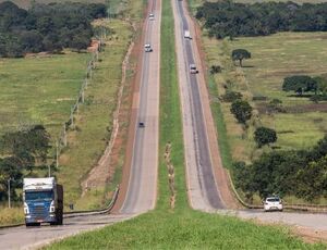 Via Brasil BR-163 - Programação Semanal de Obras na BR-163 e BR-230