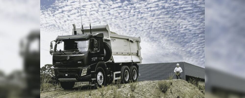 Andrade Gutierrez lança caminhão não tripulado em parceria com Volvo e ACR