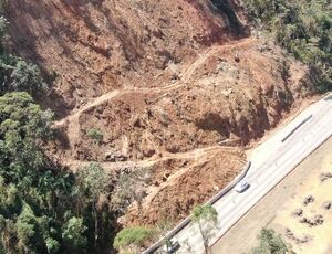 CCR RioSP inicia obra no km 5 da BR-101, em Ubatuba