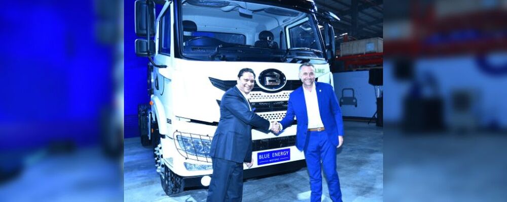 1º caminhão movido a gás natural na Índia sai da linha de produção, equipado pela FPT Industrial