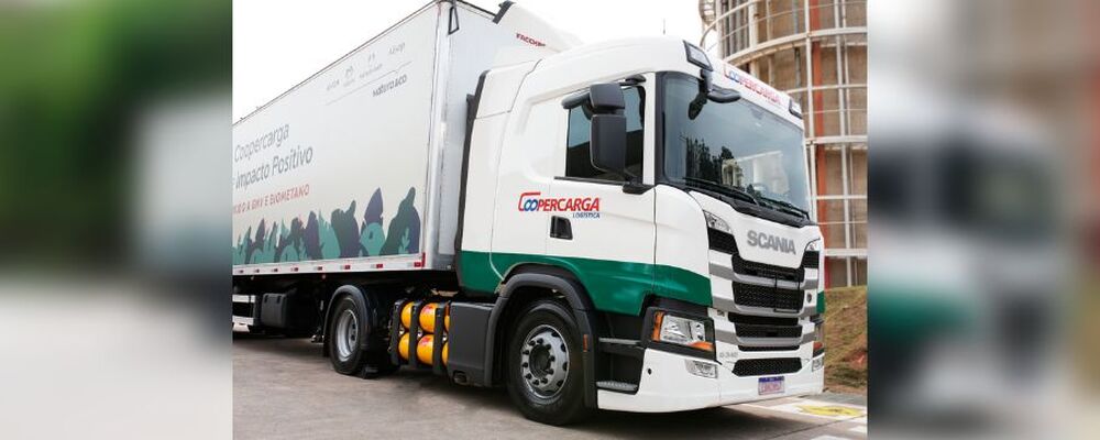 Coopercarga inicia operação logística com Scania movidos a gás natural e biometano