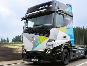 Mercedes-Benz Trucks e Grupo Hegelmann assinam Carta de Intenções: encomenda de 50 eActros LongHaul