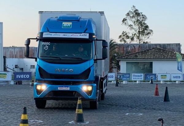 Gincana do Caminhoneiro leva disputa do slalom ao Pará