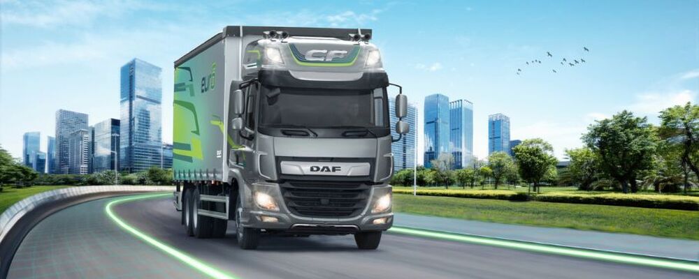 Novo DAF CF semipesado rígido ganha motor Paccar PX-7 com novas potências