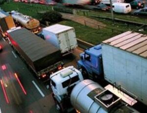 Período de férias: em São Paulo rodízio para caminhões continua valendo 