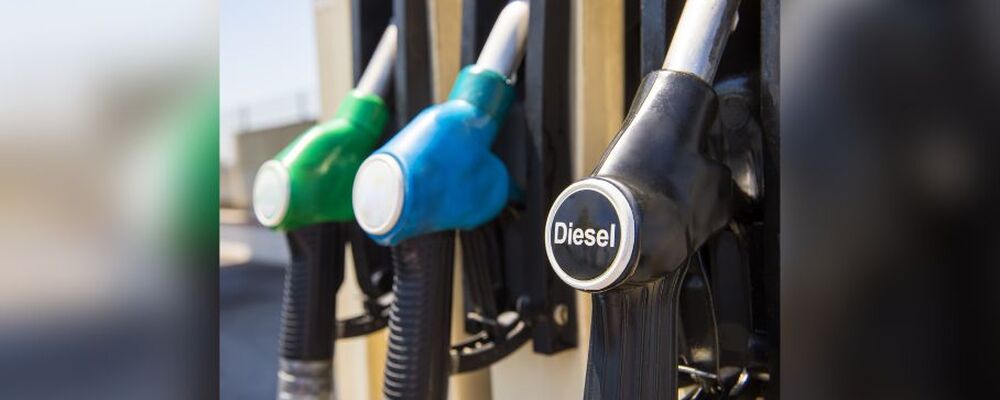 Preço do litro do diesel volta a baixar nos postos brasileiros