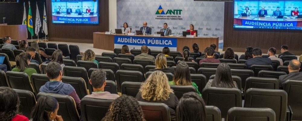 ANTT abre Audiência Pública sobre o Vale-Pedágio obrigatório