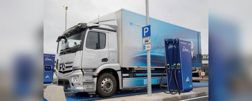 Internacional: empresa inaugura corredor de eletropostos caminhões na Europa