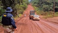 Limitado tráfego de veículos de cargas e de passageiros nas estradas federais do Amapá
