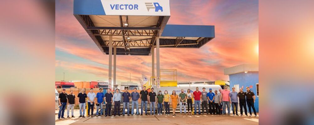 Vector inaugura primeiro ponto de abastecimento para caminhoneiros