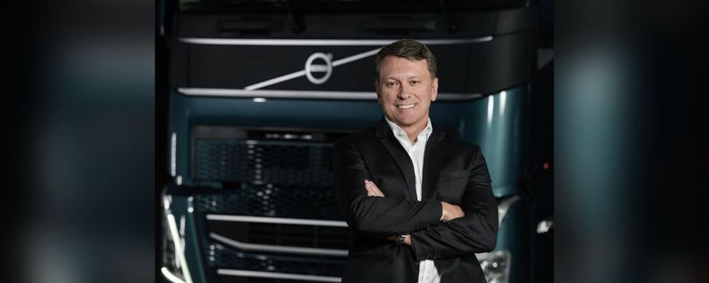 Executivos da Volvo falam dos desafios para 2023 e do FM Eletric no Brasil