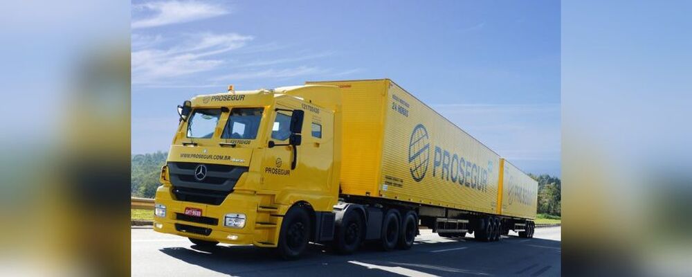 Prosegur mostra maior caminhão blindado do mundo