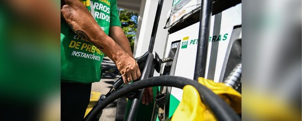 Petrobras reduz preços de gasolina e diesel vendidos a distribuidoras