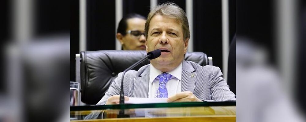 Isenção do IPI para transportador autônomo de cargas; defende também redução do ICMS