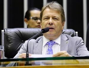 Isenção do IPI para transportador autônomo de cargas; defende também redução do ICMS