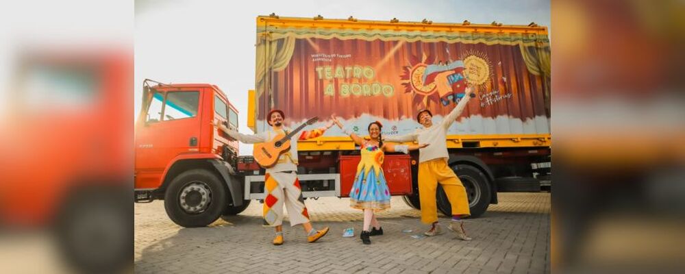 Louveira recebe projeto “Teatro a Bordo – Caixola de Histórias” 