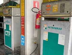 Preço do diesel comum recua 1,64% nas bombas após último anúncio de redução nas refinarias