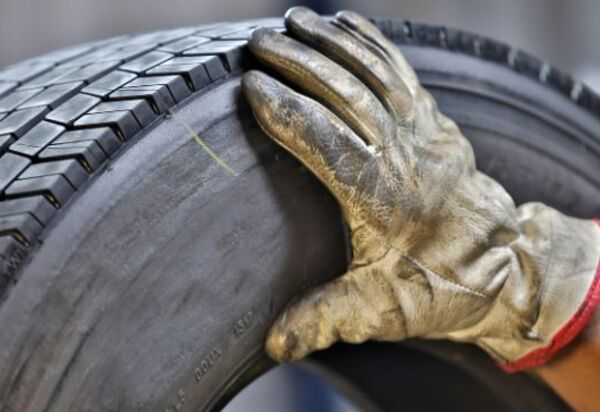 Vendas de pneus registram queda de 1,9% até abril