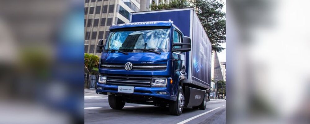 Caminhões brasileiros Mercedes Sprinter - Brazilian Delivery Truck