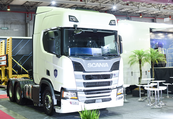 Scania apresenta nova gama Plus de caminhões na TranspoSul - Revista ...
