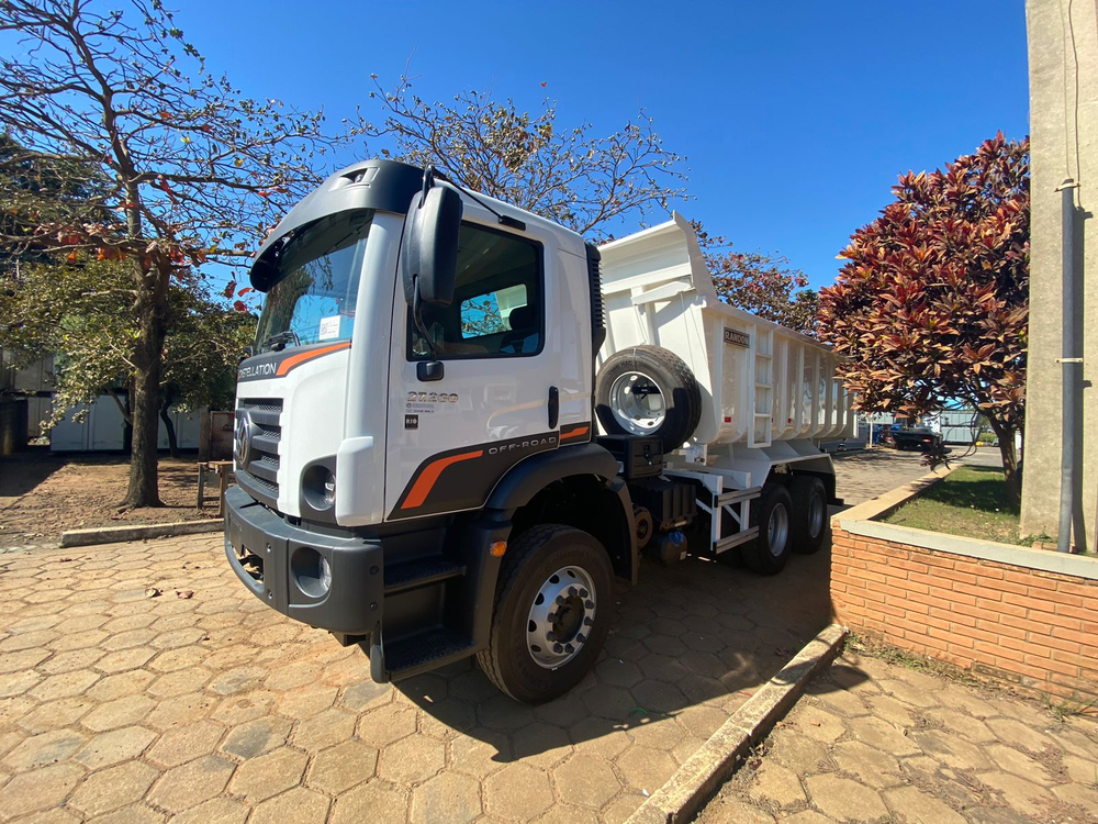 Nova locadora de pesados escolhe VW Constellation 27.260 6x4 para sua frota