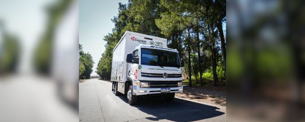 Volkswagen Caminhões e Ônibus entrega o primeiro caminhão elétrico da Argentina para Cervecería y Ma