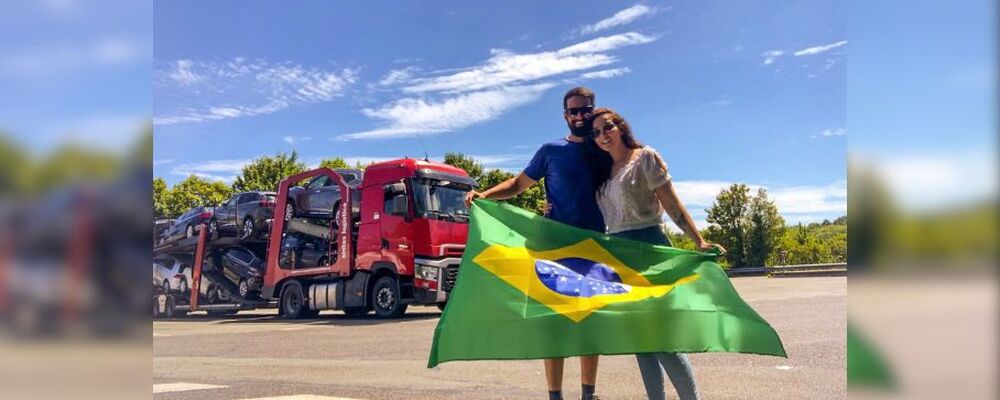Casal catarinense desbrava o mundo dos caminhoneiros em Portugal e cria o canal “Europa Sobre Rodas”