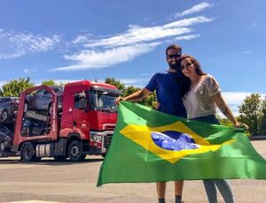 Casal catarinense desbrava o mundo dos caminhoneiros em Portugal e cria o canal “Europa Sobre Rodas”