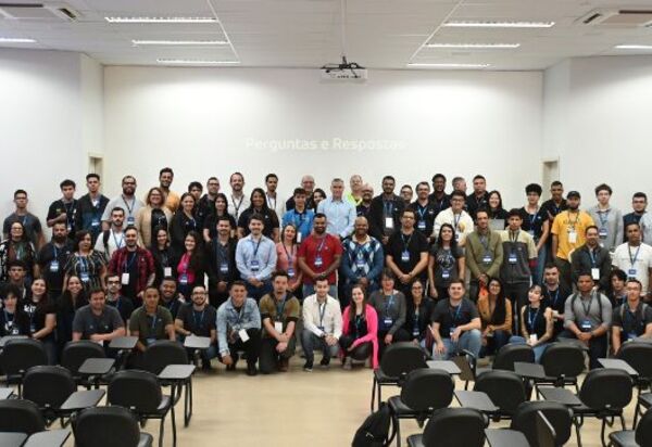 ZF realiza eventos presenciais voltados a universitários e jovens profissionais