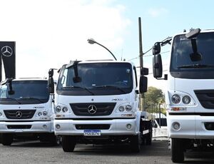 Flavinho Guinchos renova frota com caminhões Accelo em parceria com a Mercedes