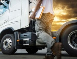 Diferenças entre operador logístico, embarcador e transportador