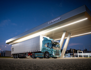 Volvo faz seu primeiro negócio de caminhões elétricos pesados no Brasil