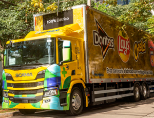 PepsiCo anuncia compra do primeiro caminhão elétrico Scania no Brasil