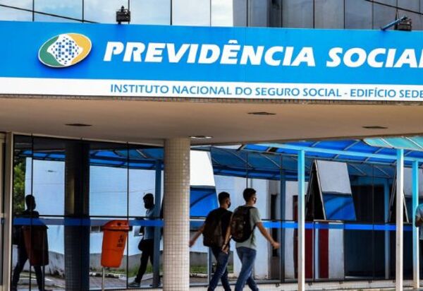 INSS: tudo que o caminhoneiro precisa saber sobre a contribuição previdenciária