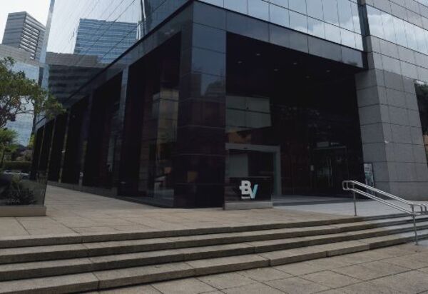 Financiamentos do Banco BV crescem no segmento de veículos pesados usados