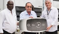 Asteca Hinomoto amplia frota e adquire 15 caminhões Mercedes-Benz