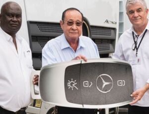 Asteca Hinomoto amplia frota e adquire 15 caminhões Mercedes-Benz