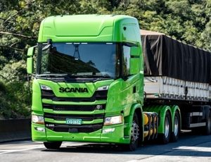 Scania amplia portfólio de caminhões a gás com duas novas potências: 420cv e 460cv