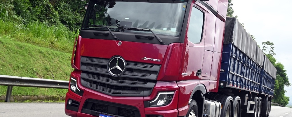 Mercedes-Benz oferece test-drive do Actros para motoristas de caminhão em Itabaiana (SE)