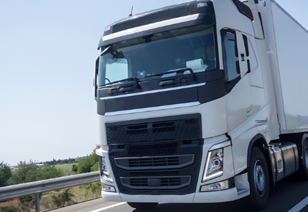 Alto preço dificulta popularização de caminhões Euro 6