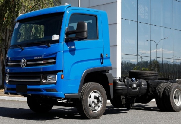Volkswagen apresenta nova versão do Delivery 13.180 6x2
