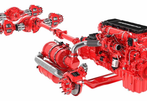 Cummins Brasil destaca inovações em soluções energéticas sustentáveis na Fenatran 2024