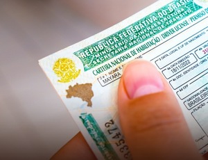 AND faz alerta para golpe com mensagens falsas sobre suspensão de CNH