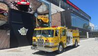 Caminhão de bombeiros Pierce 1991 é destaque em exposição