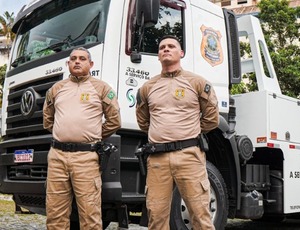 Porto de Santos ganha caminhão guincho 24h