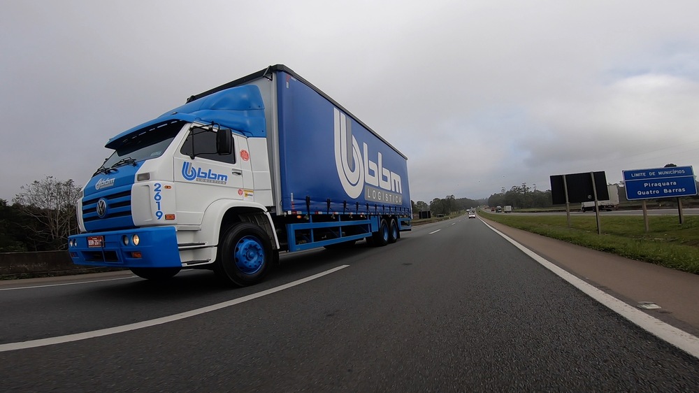 BBM Logística abre mais de 200 vagas para motoristas