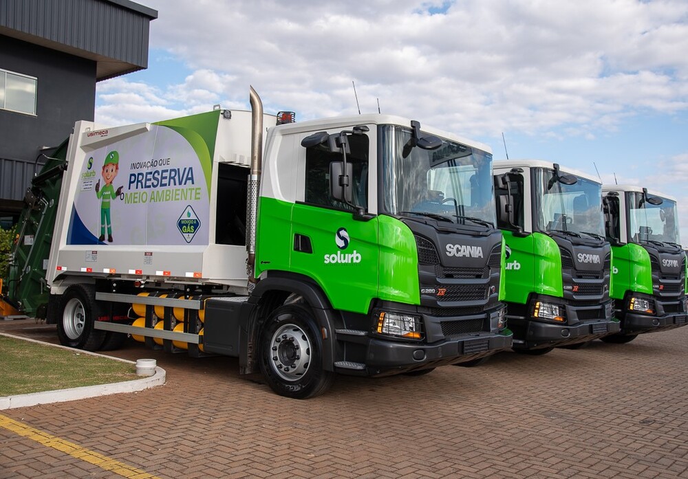 Campo Grande recebe primeiros caminhões de coleta de resíduos a gás natural