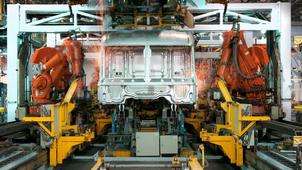 Produção de caminhões cresce em julho de 2025, aponta Anfavea