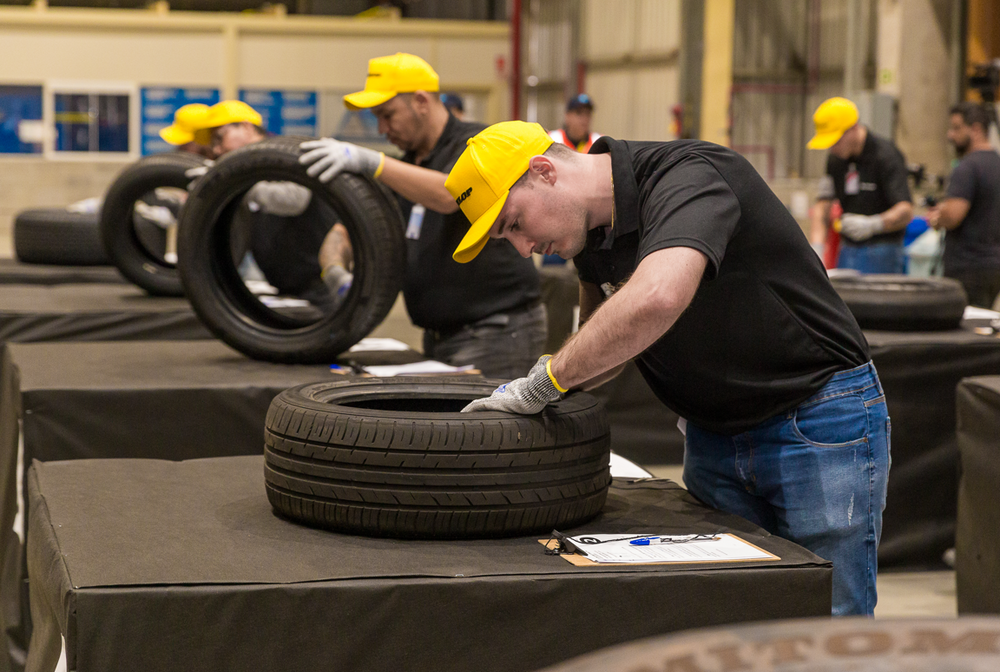 Dunlop reúne os melhores técnicos do Brasil na 3ª Olimpíada de Pós-Venda